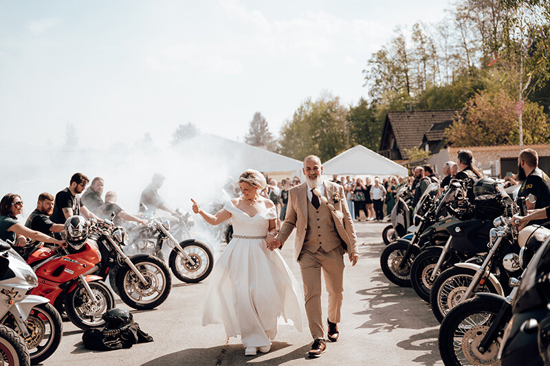 Wedding - Glückwünsche an das Brautpaar - Festgehalten von Niklas Gerdes